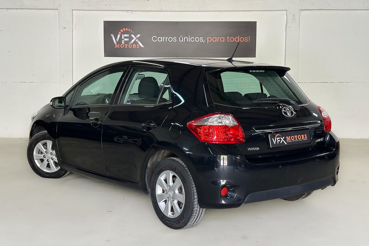 Toyota Auris 02-MP-00-17