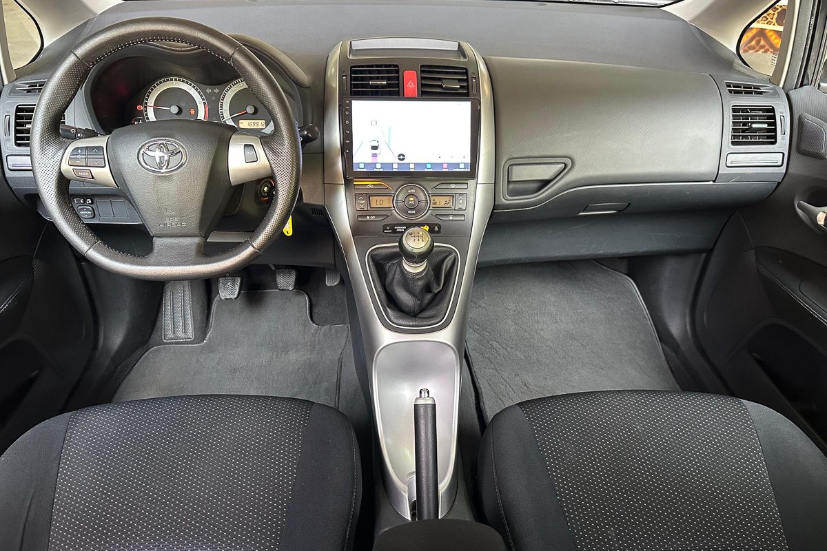 Toyota Auris 02-MP-00-26