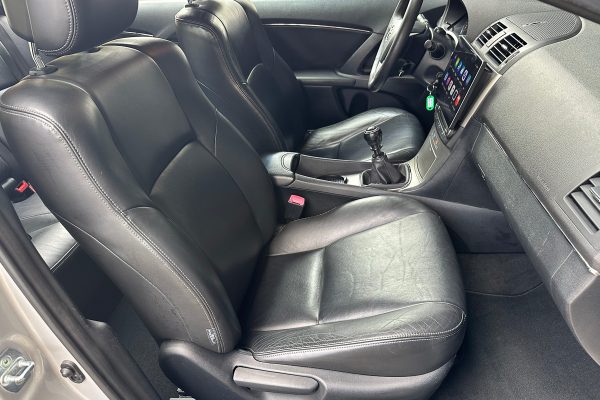 Toyota Avensis 35-IZ-76-19