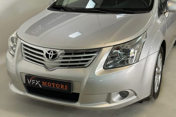 Toyota Avensis 35-IZ-76-8