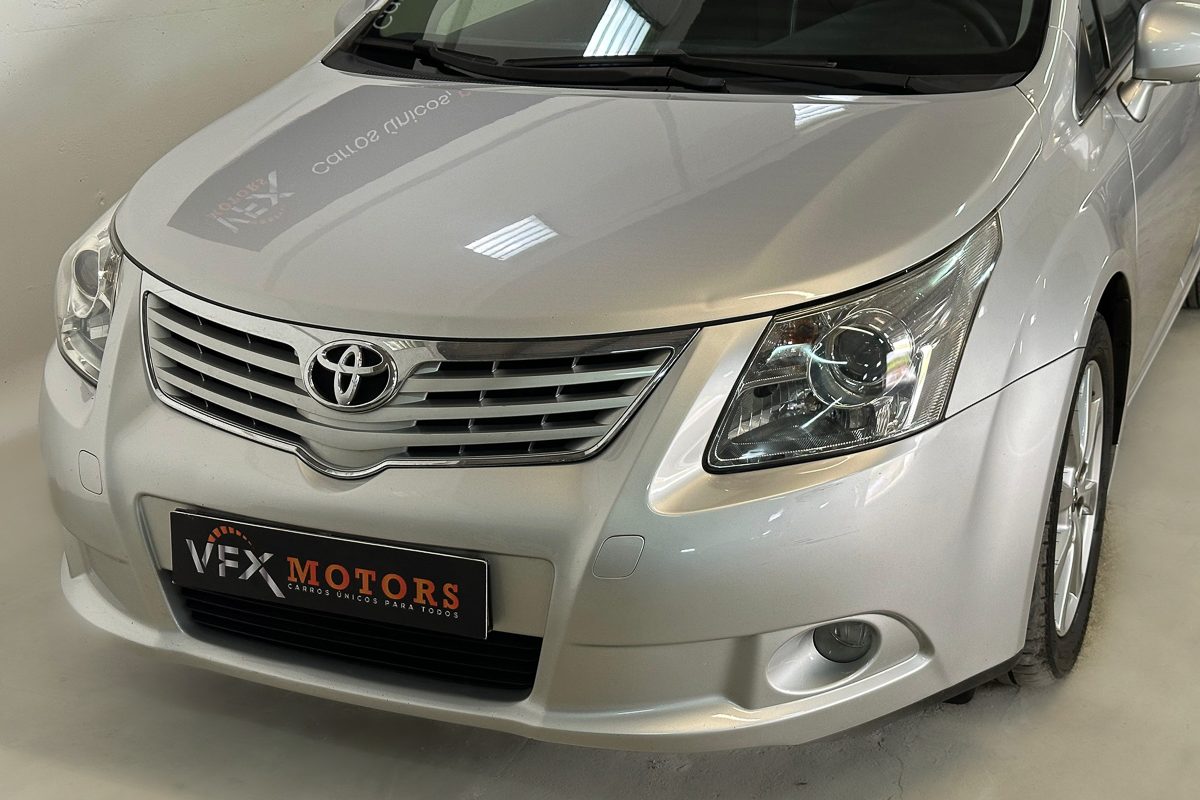 Toyota Avensis 35-IZ-76-8