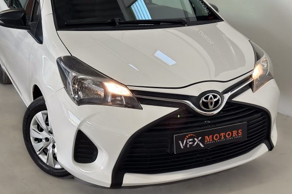Toyota Yaris 47-VJ-54-28