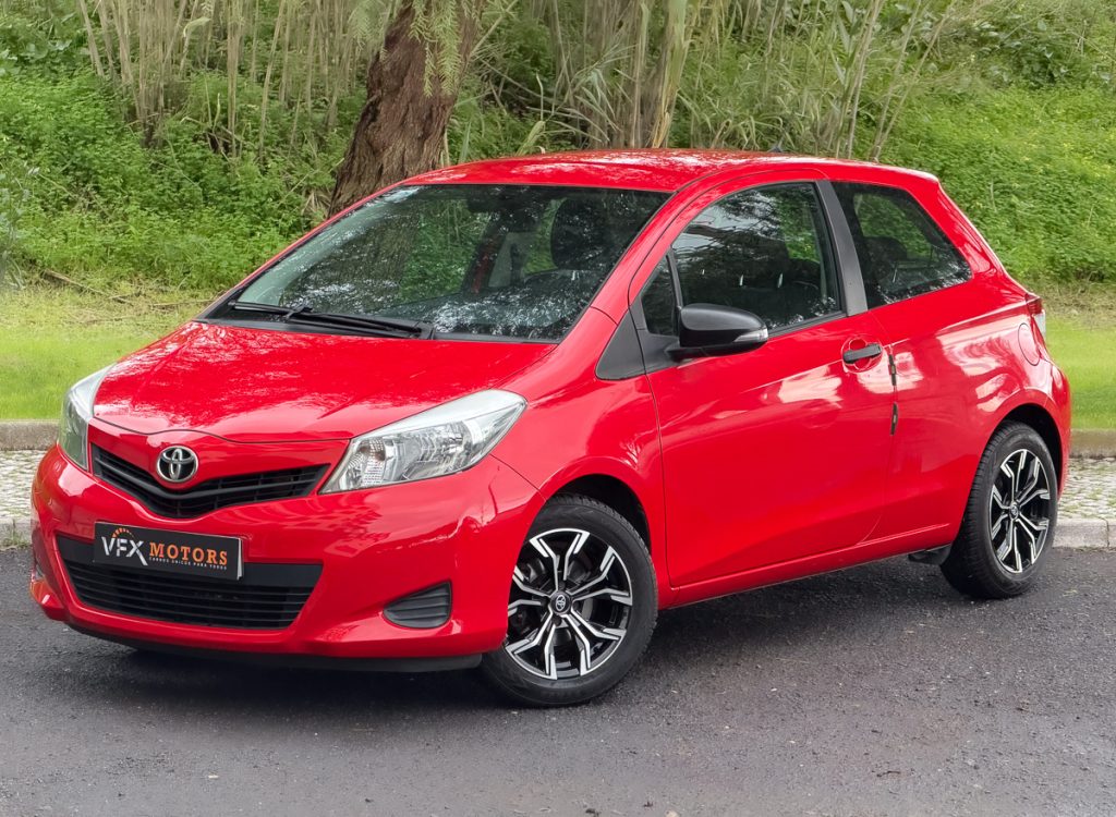 Toyota Yaris BP-30-DG_-20