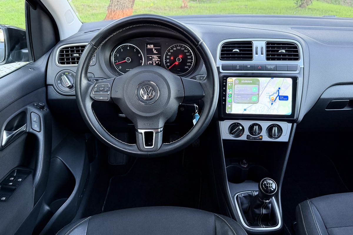 VW POLO 78-NO-28-19