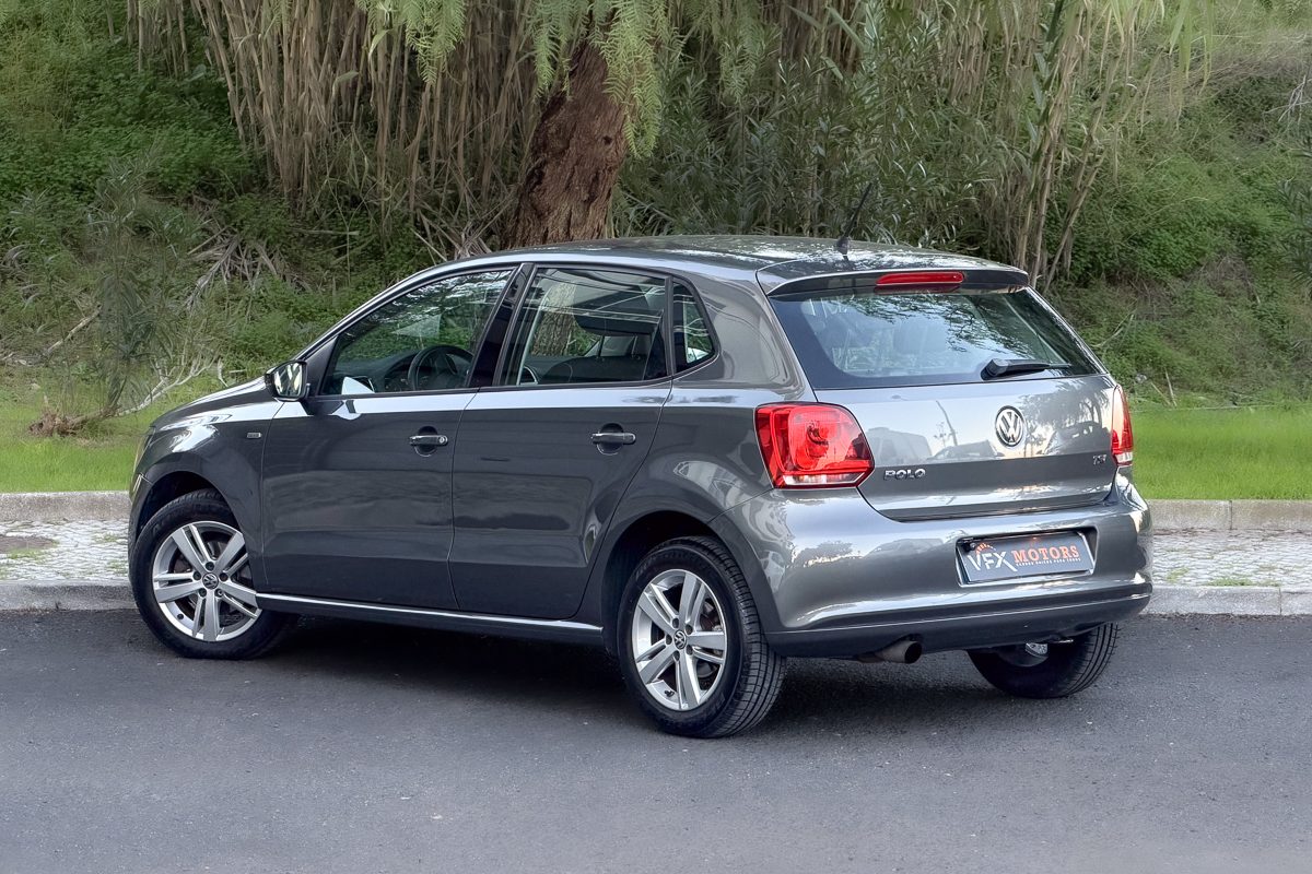VW POLO 78-NO-28-25