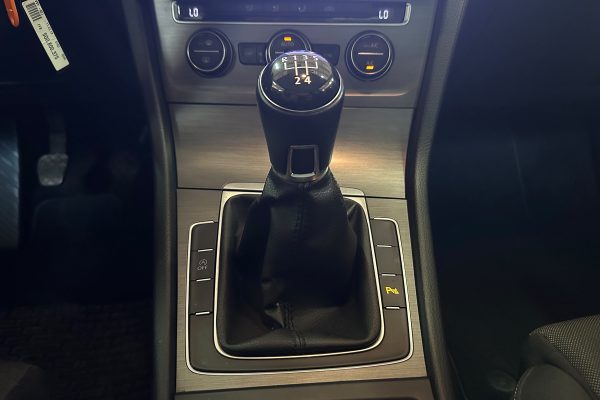 Vw Golf VI 76-NZ-10_-21