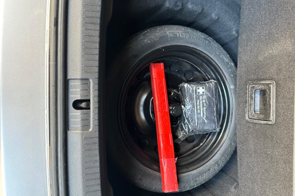 Vw Golf VI 76-NZ-10_-37