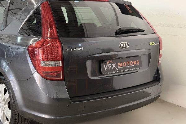 kia ceed 89-LV-01-13