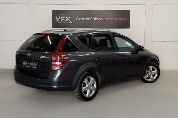 kia ceed 89-LV-01-17