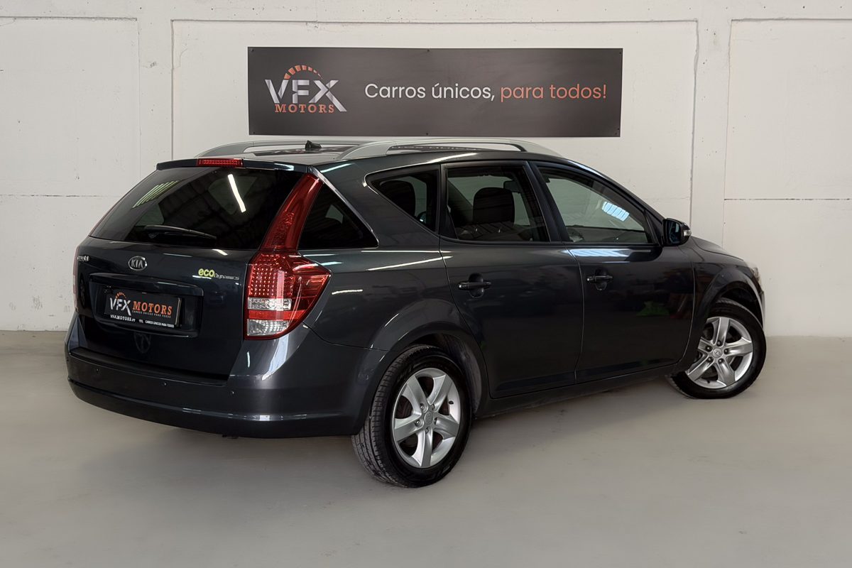 kia ceed 89-LV-01-17