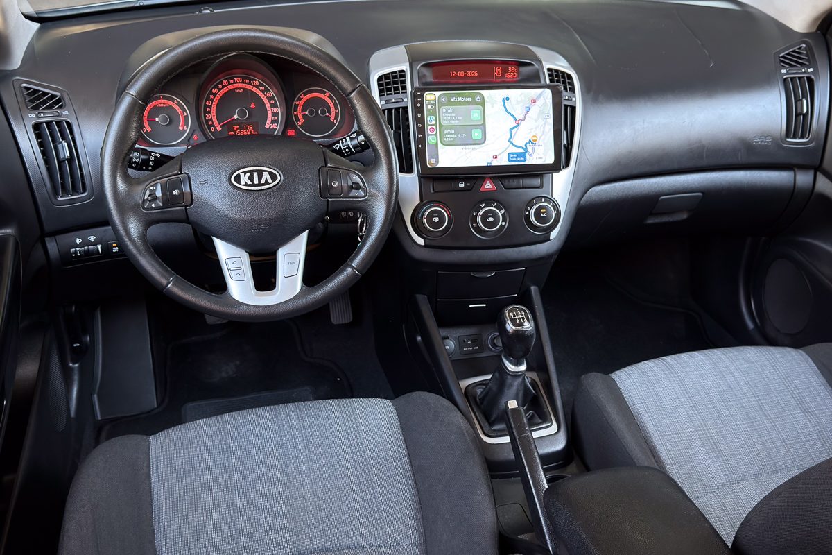 kia ceed 89-LV-01-23
