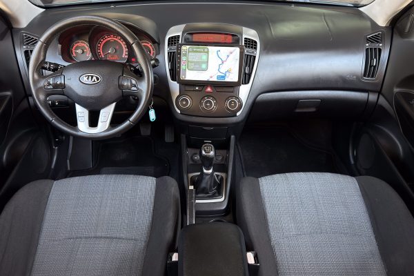 kia ceed 89-LV-01-25