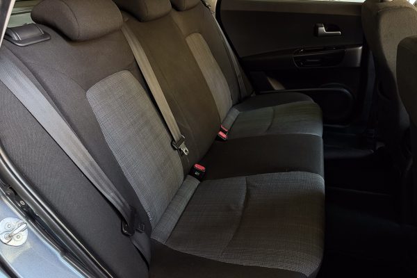 kia ceed 89-LV-01-4