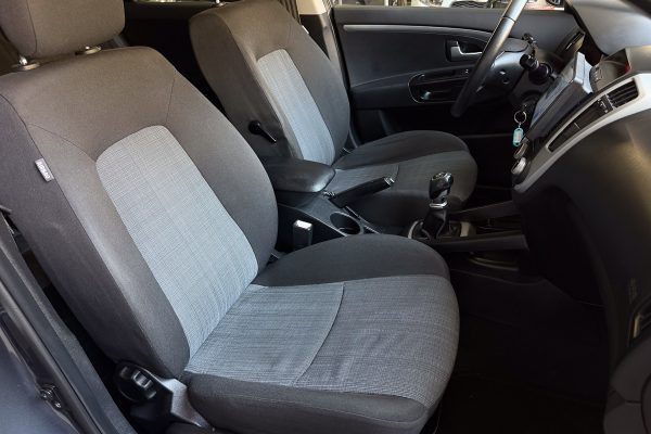 kia ceed 89-LV-01-5
