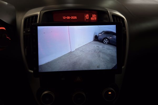 kia ceed 89-LV-01-8