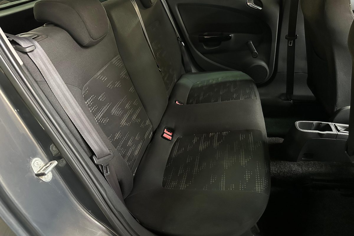 opel corsa 48-OS-34-27