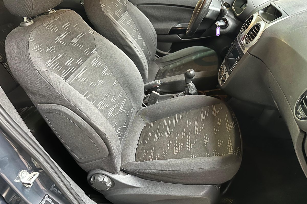 opel corsa 48-OS-34-29