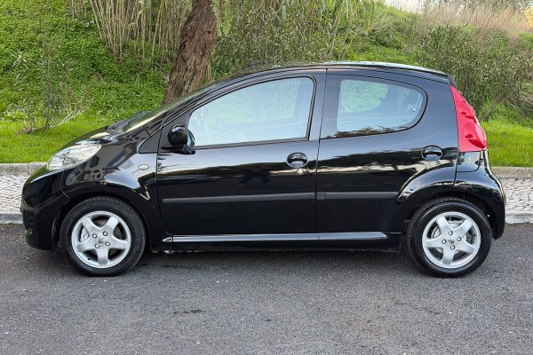 peugeot 107 07-JR-01-16