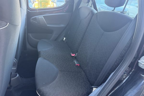 peugeot 107 07-JR-01-4