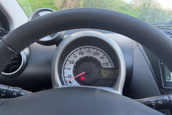 peugeot 107 07-JR-01-8