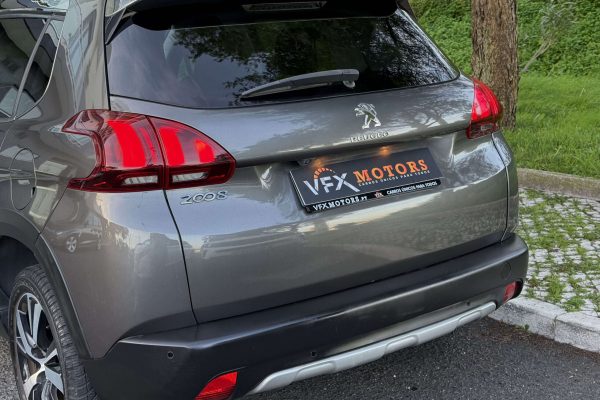 peugeot 2008 1.2 130cv-24