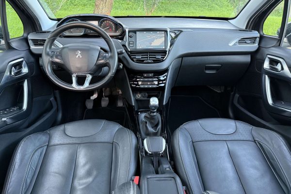 peugeot 2008 1.2 130cv-8