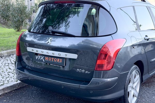 peugeot 308 sw-24