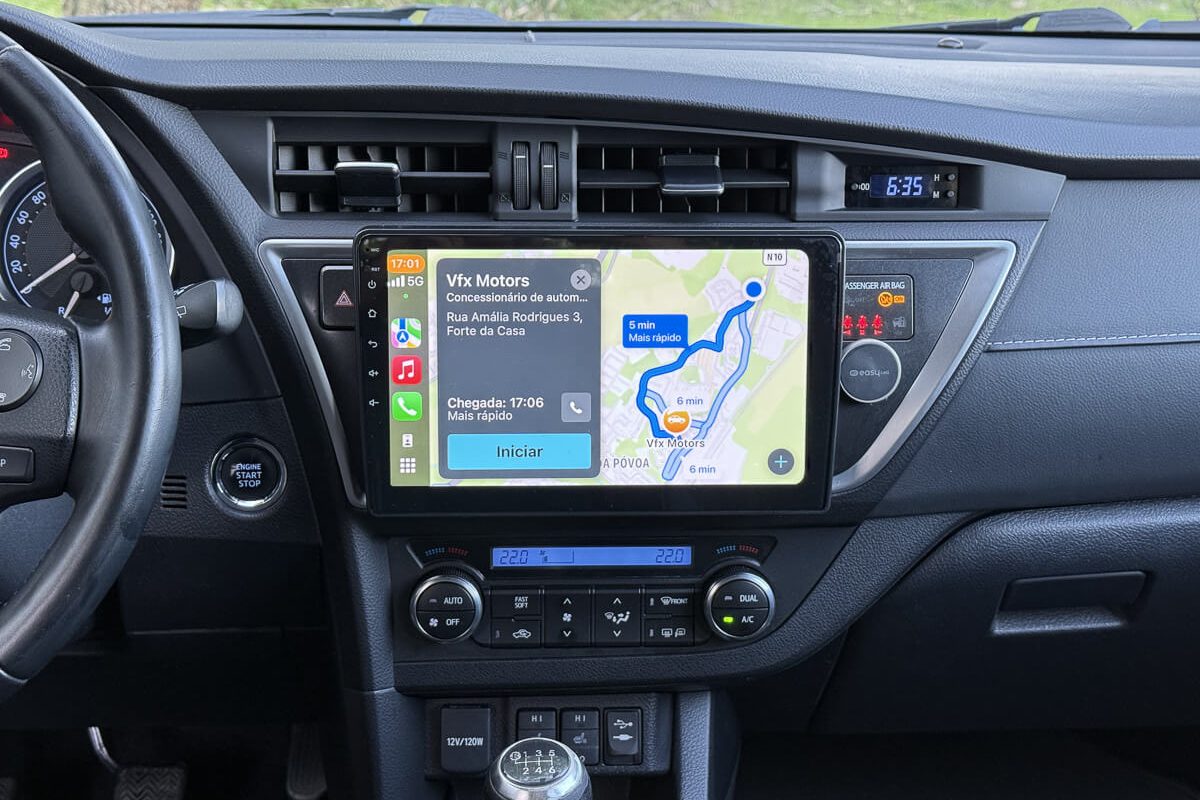 toyota auris-18