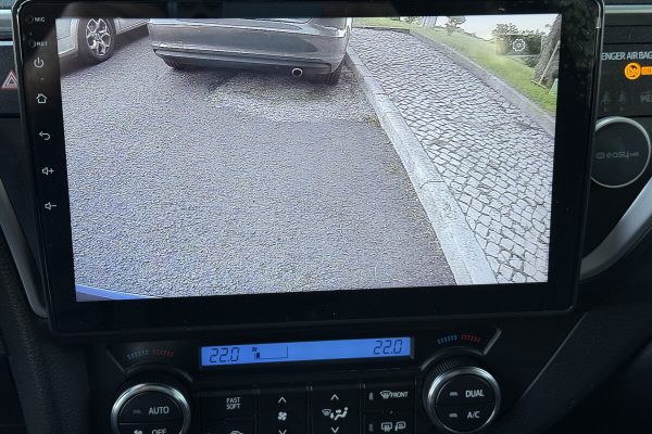 toyota auris-26