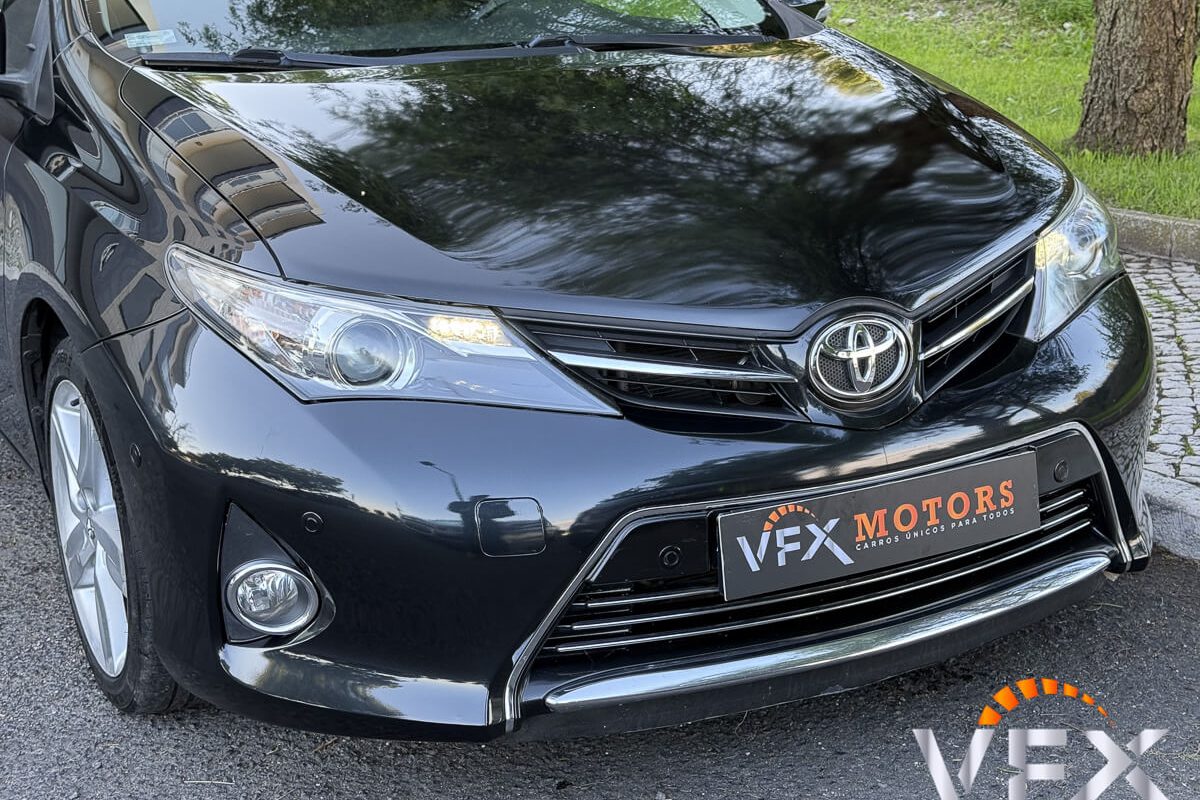 toyota auris-6