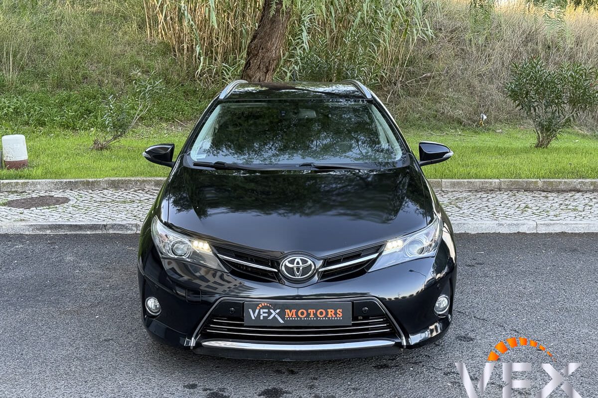 toyota auris-8