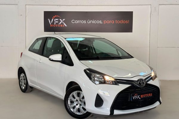 yaris branco-6