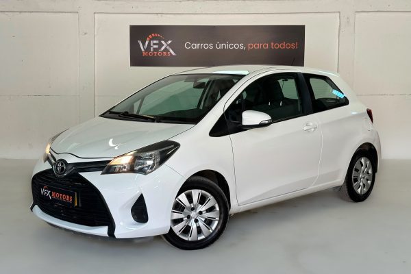 yaris branco-7